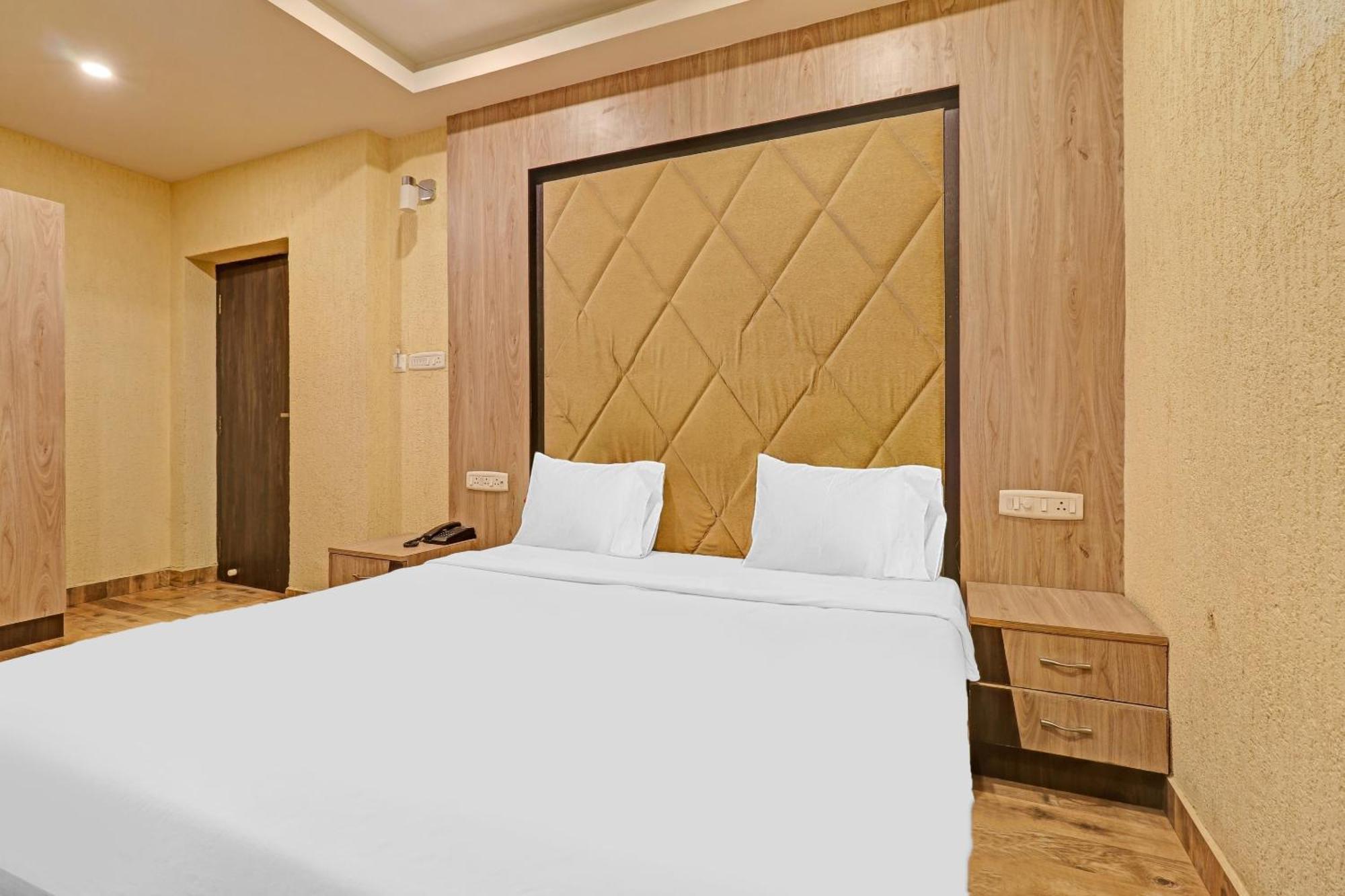 Hotel O Anbu Residency Tiruchirappalli Exteriör bild