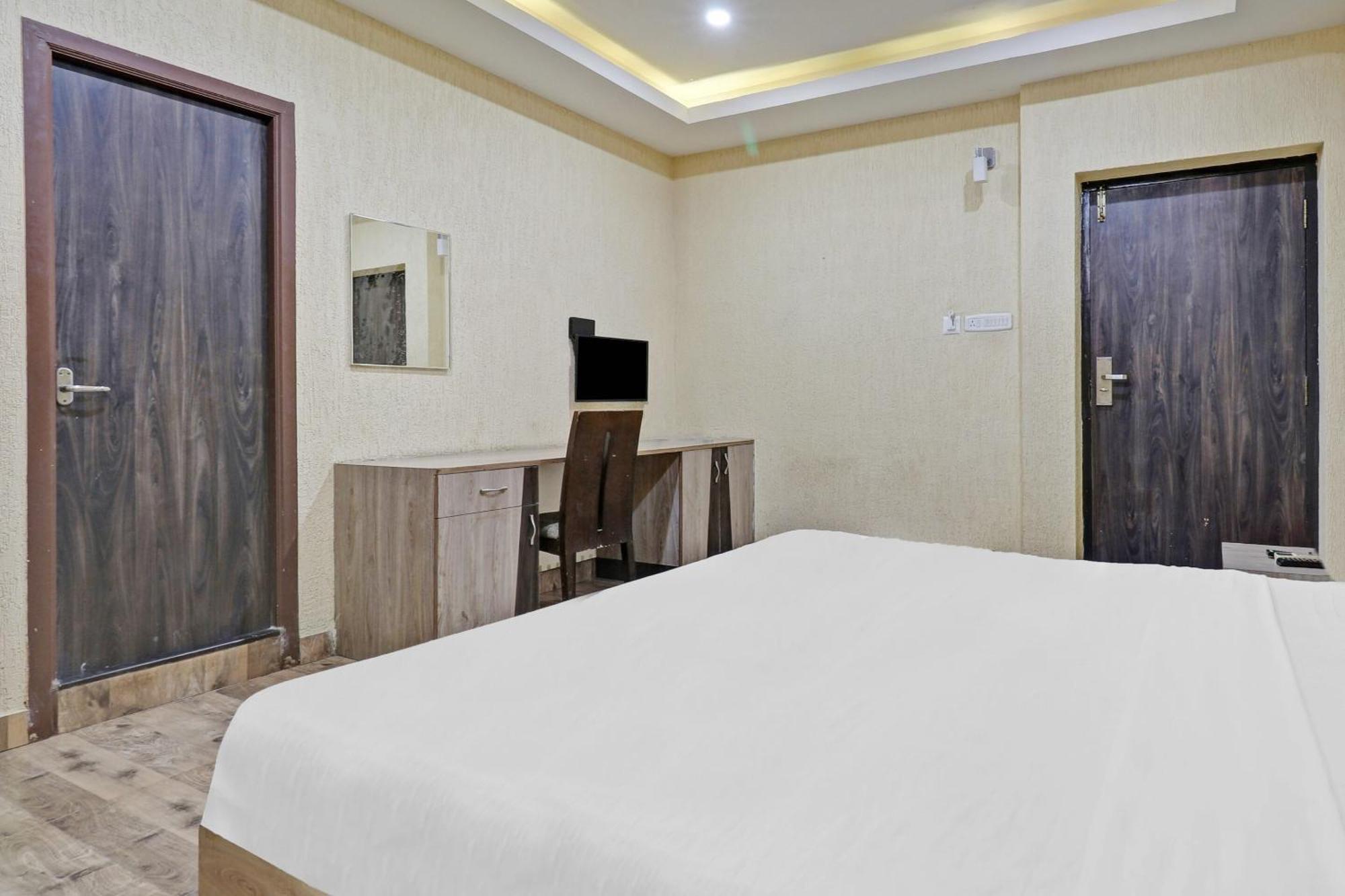 Hotel O Anbu Residency Tiruchirappalli Exteriör bild